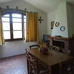 Il Borgo Di Montereggi Limite