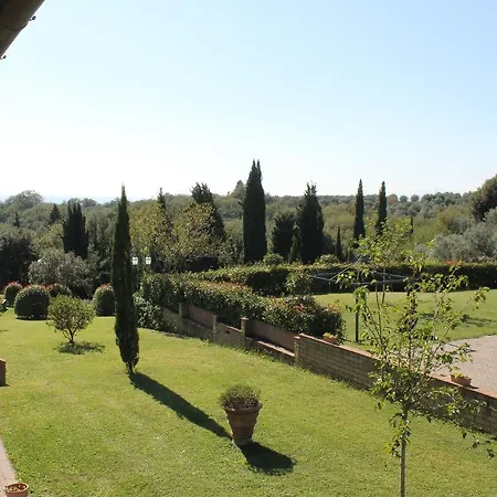 Il Borgo Di Montereggi Bauernhof Limite
