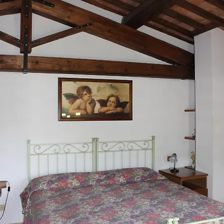 Il Borgo Di Montereggi Limite