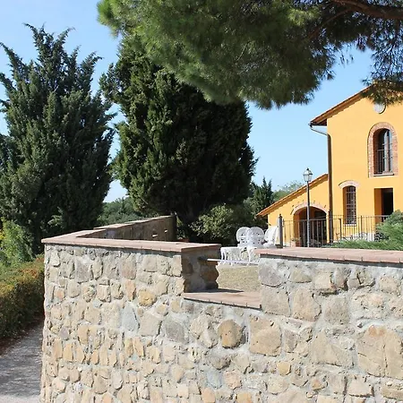 Il Borgo Di Montereggi Alloggio per agriturismo