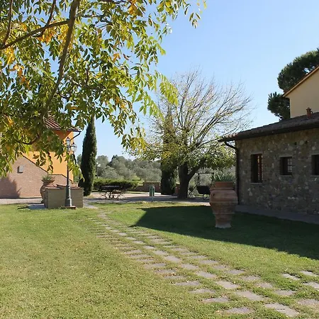 Il Borgo Di Montereggi Alloggio per agriturismo